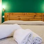 La Baia Del Rais Apartmán *