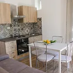 La Baia Del Rais Apartmán *