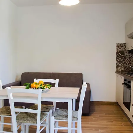 La Baia Del Rais Apartment