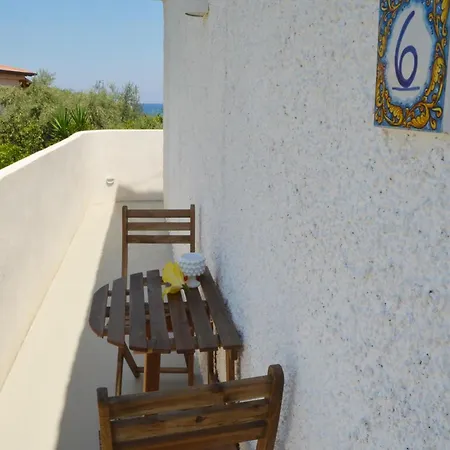 Apartment La Baia Del Rais *